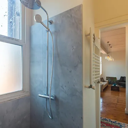 Eclectic Near Galata Tower In Beyoglu