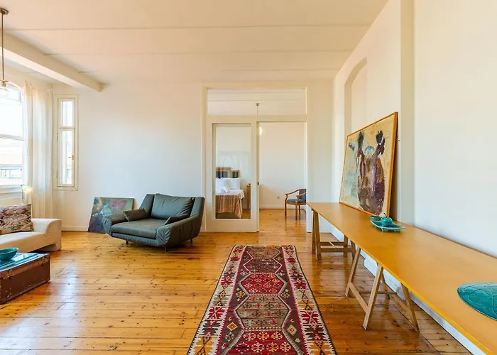 Apartment Eclectic Near Galata Tower In Beyoglu Istanbul