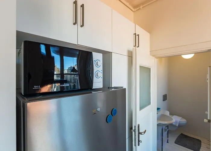 Eclectic Near Galata Tower In Beyoglu Apartment Istanbul